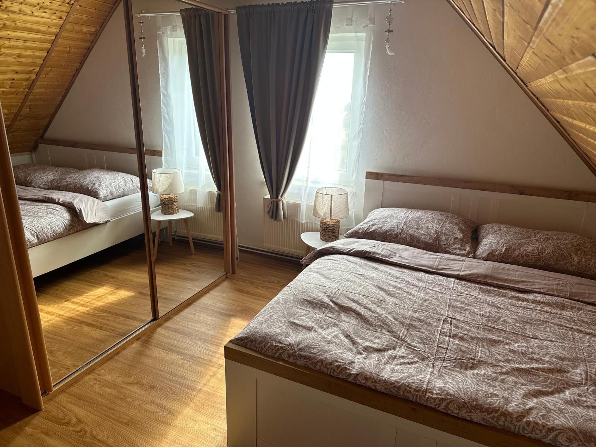 Apartman Jako U Babicky Tisá Extérieur photo