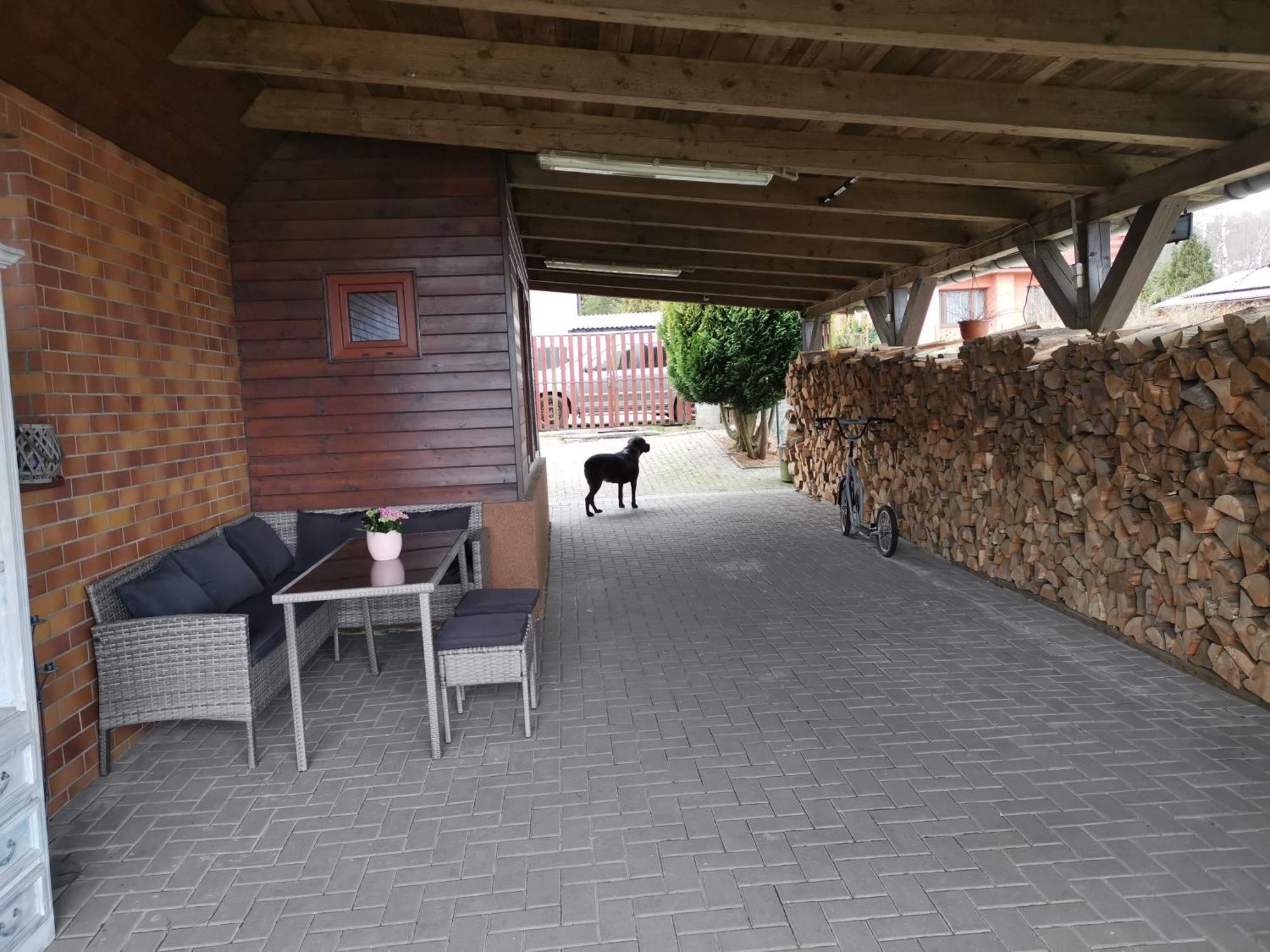 Apartman Jako U Babicky Tisá Extérieur photo
