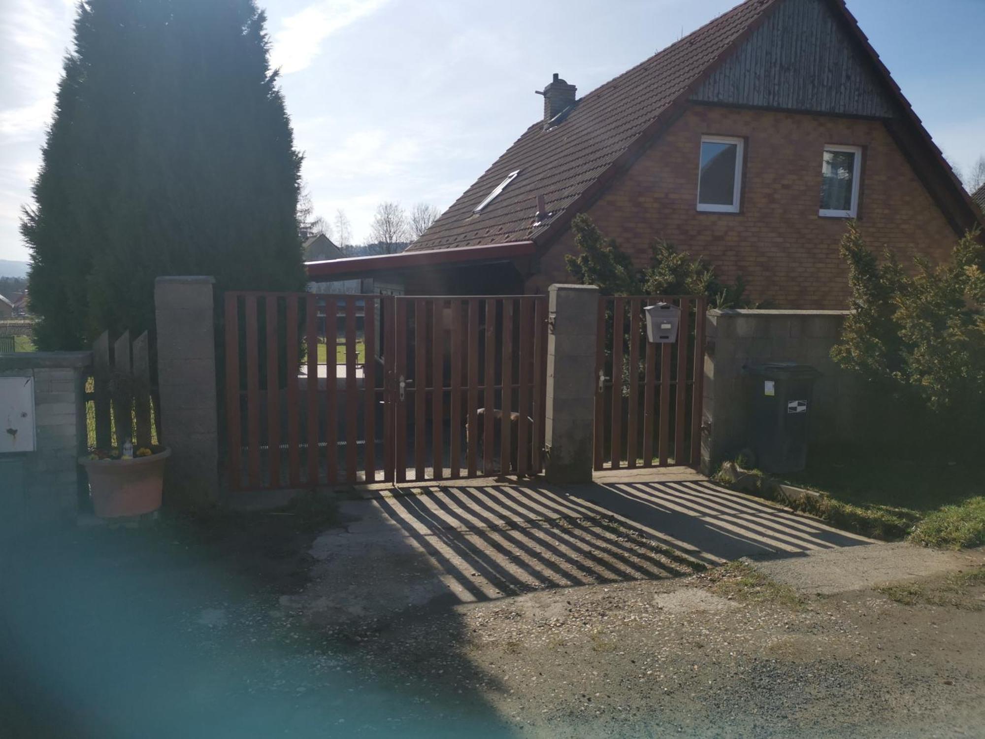 Apartman Jako U Babicky Tisá Extérieur photo